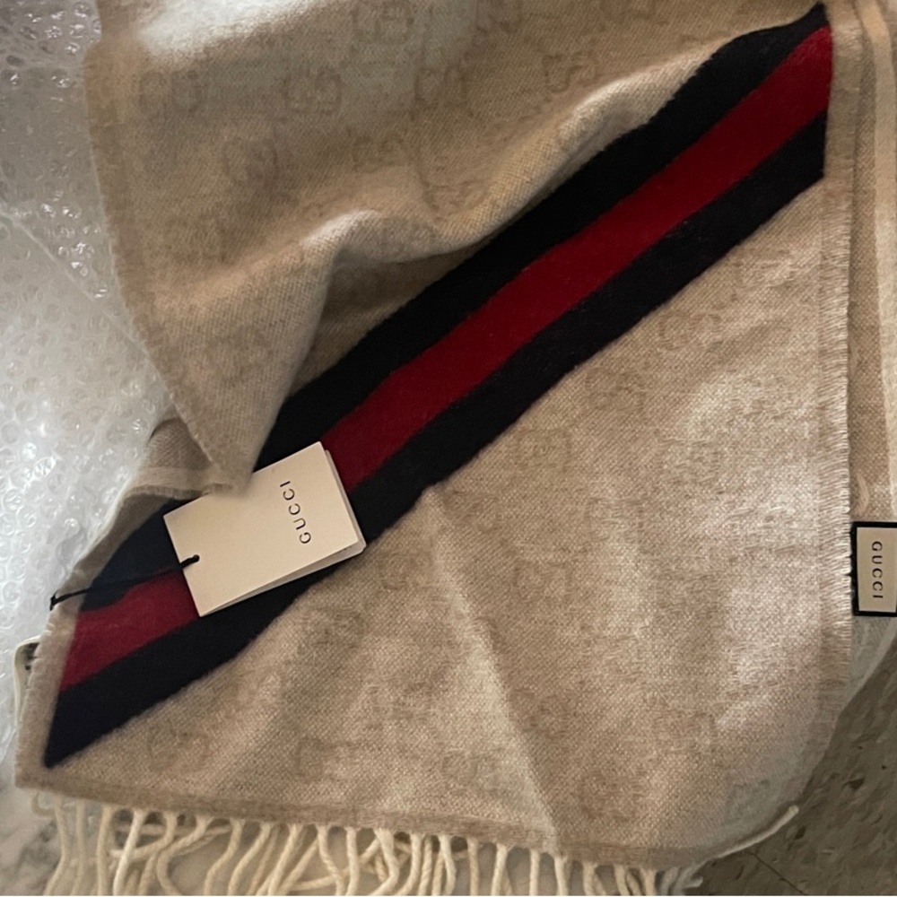 Gucci Beige Scarf with Black and Red Accents